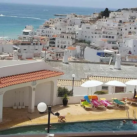 Albufeira, Ocean Terrace *